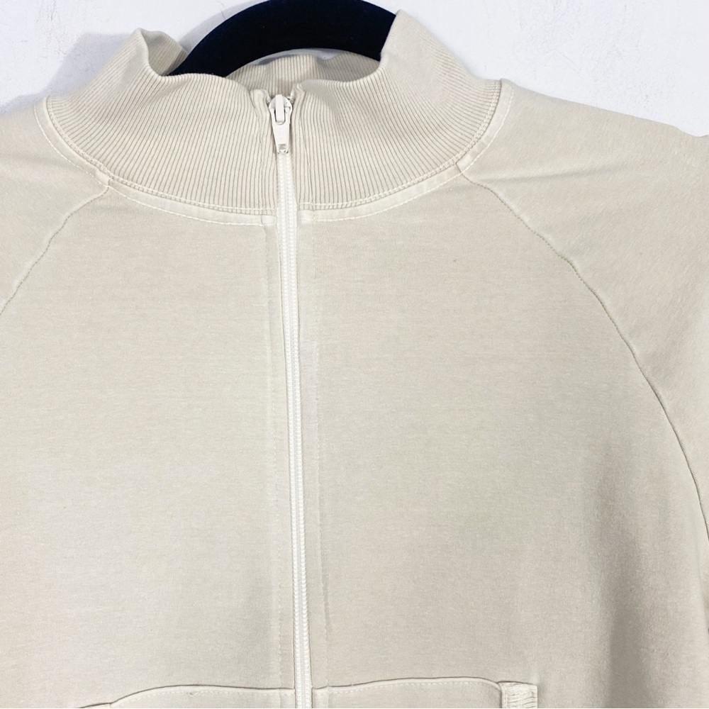 SKIMS Cream Cropped Zip Jacket - Picture 7 of 12